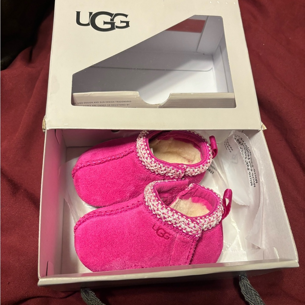 Baby Ugg house slippers